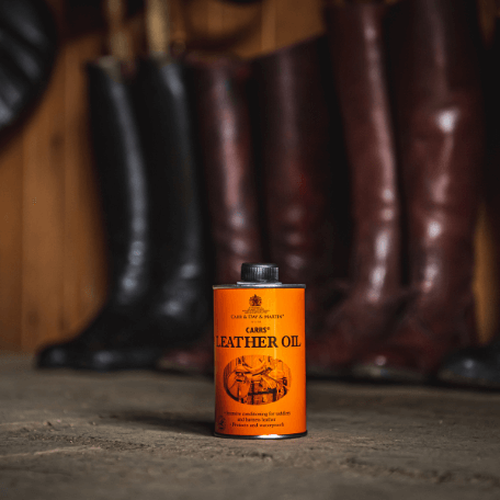 Carrs® Leather Oil – Intense Nourishment for Dry, Brittle Leather 300 ml Bottle